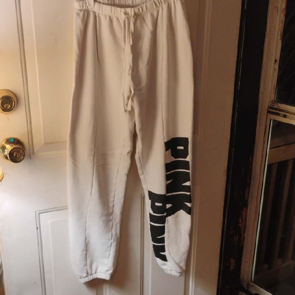 PINK Victoria's Secret White Logo Tag Detail